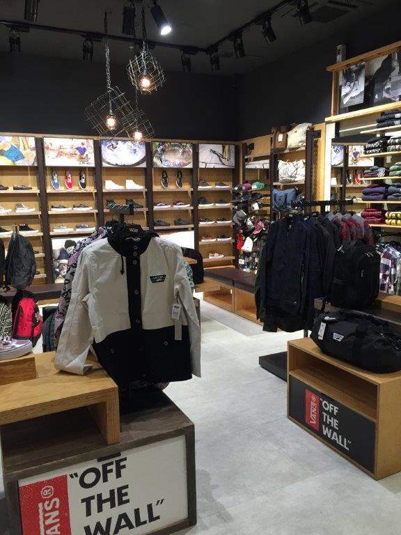 Vans shop